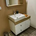 La Ferme Saint Jacques 2* Шательро